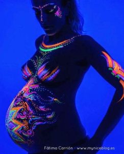 belly painting valladolid Lüar neón